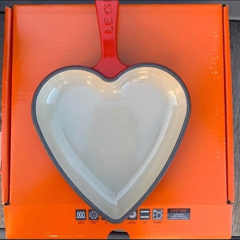 Le Creuset Heart Skillet Cerise